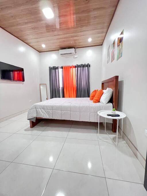 Orange Apartment 5 Min Aeropuerto Juan Santamaria Alajuela Exteriér fotografie